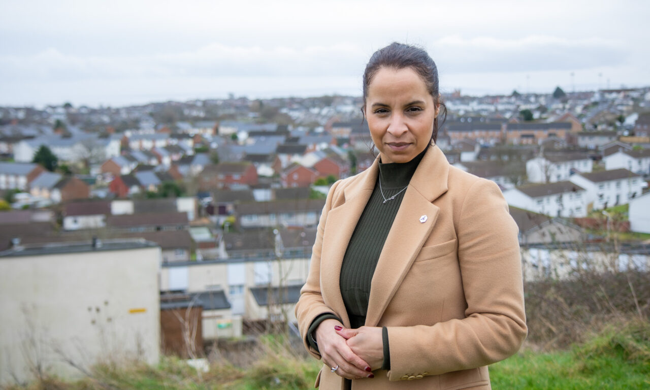 Llun o Comisiynydd Emma Wools